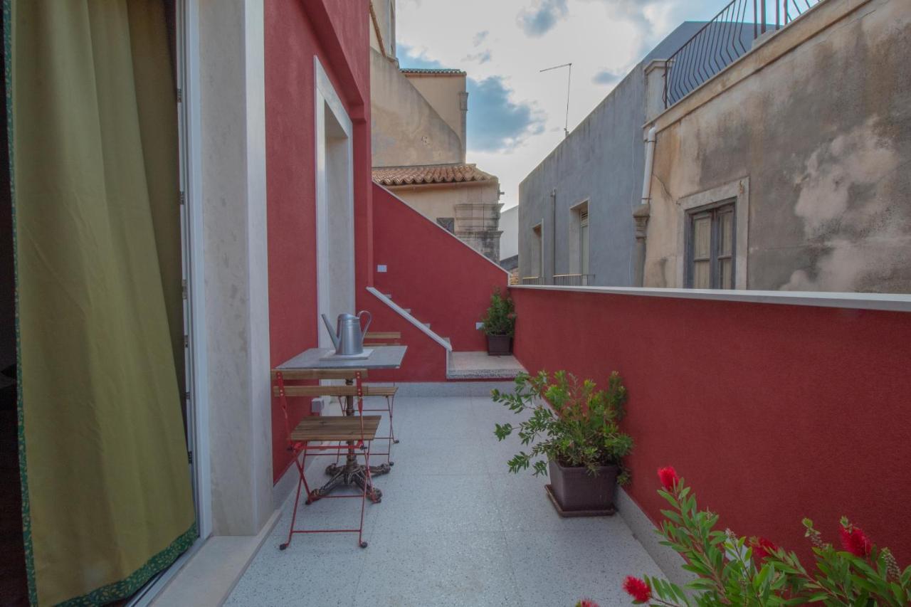 Maison Rouge Ortigia Syracuse Extérieur photo